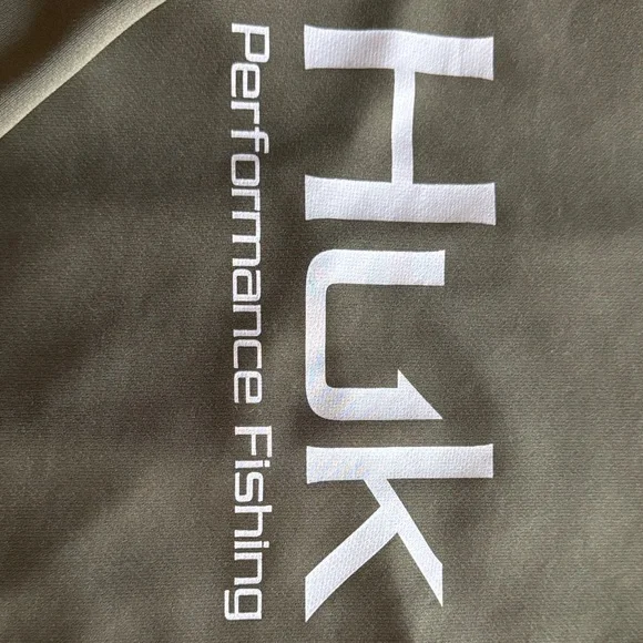 Huk Men's Pursuit Long Sleeve Performance Fishing Shirt - Picture 3 of 3